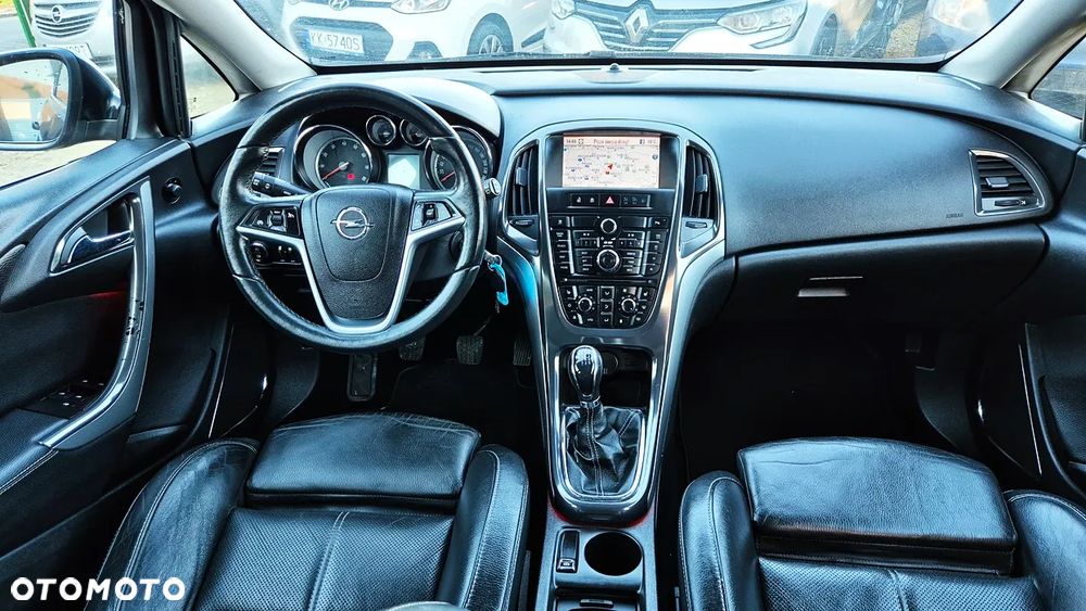 Opel Astra 1.4 Turbo Cosmo - 35