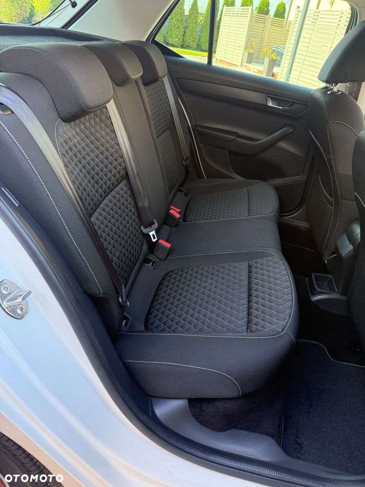 Skoda Fabia 1.0 MPI Drive - 17