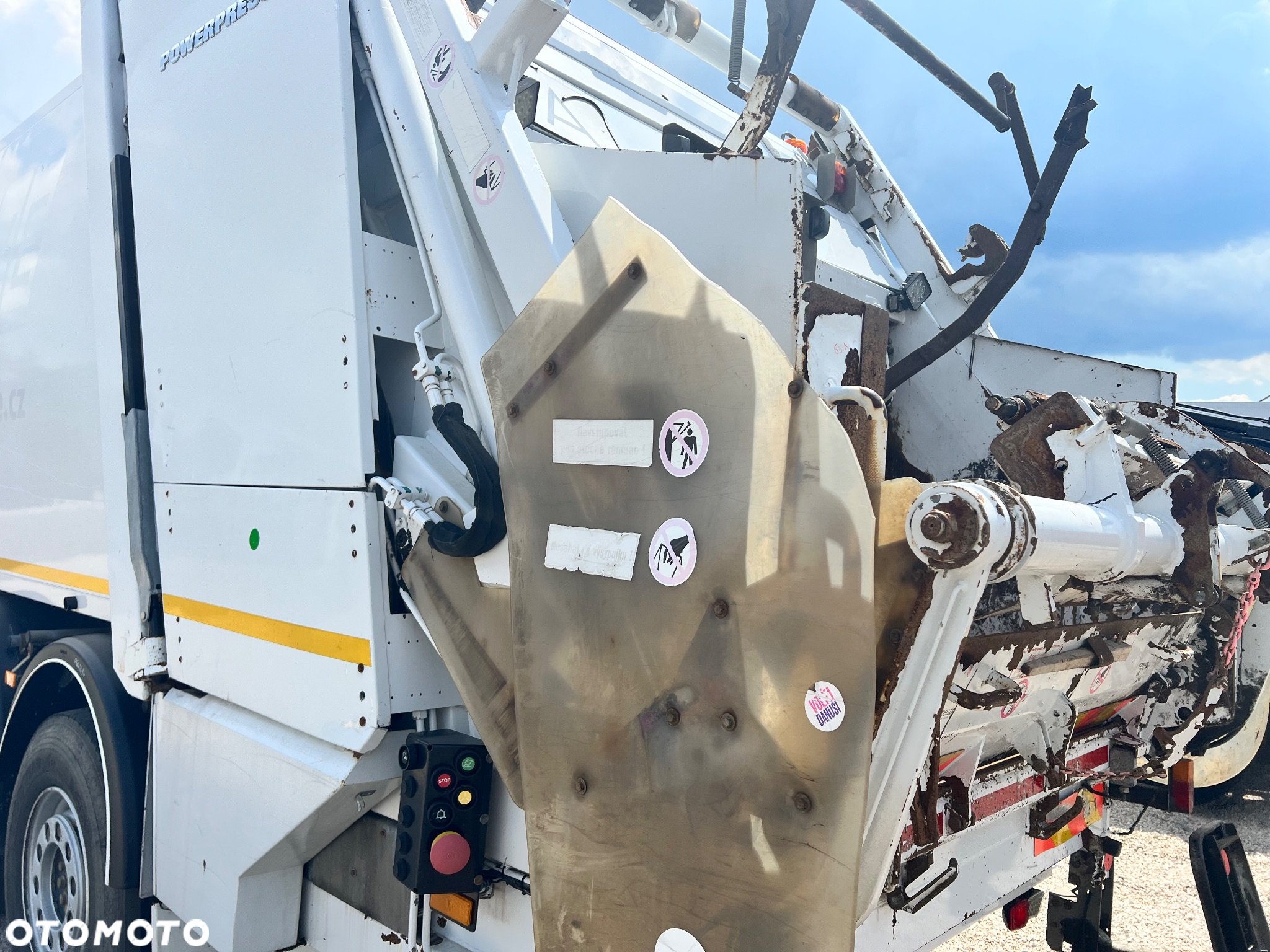 Mercedes-Benz AROCS 2536 eur6 FAUN VARIOPRSS522 - 29