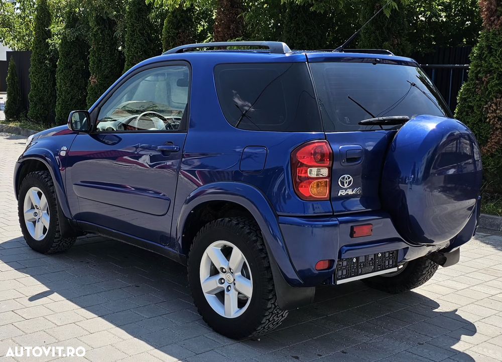 Toyota RAV4 - 4