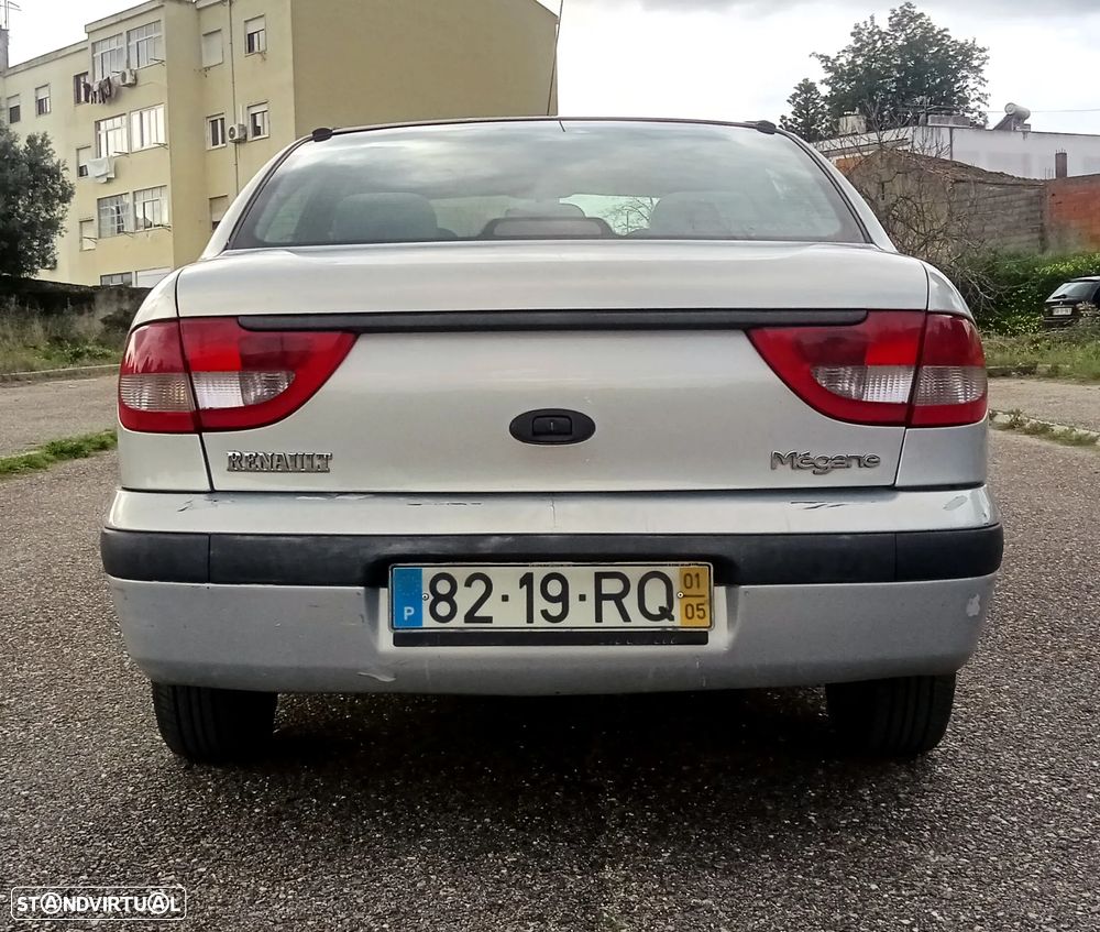 Renault Mégane C. 1.4 16V Dynamique - 5