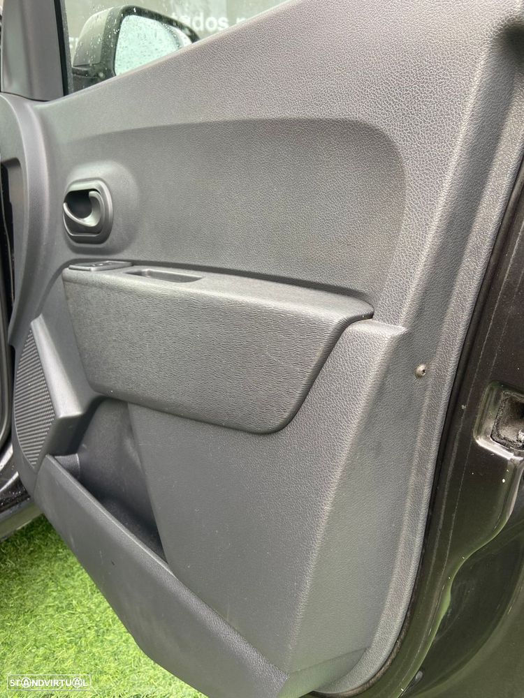 Dacia Dokker dCi 90 Stepway - 22