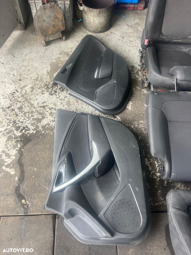 Înapoi Pagina principalăPiese autoCaroserie - InteriorInteriorInterior - MuresInterior - Sovata Anuntul este dezactivat  Postat 22 aprilie 2026 Scaune Piele Opel Astra J Hatchback Set Complect - 6