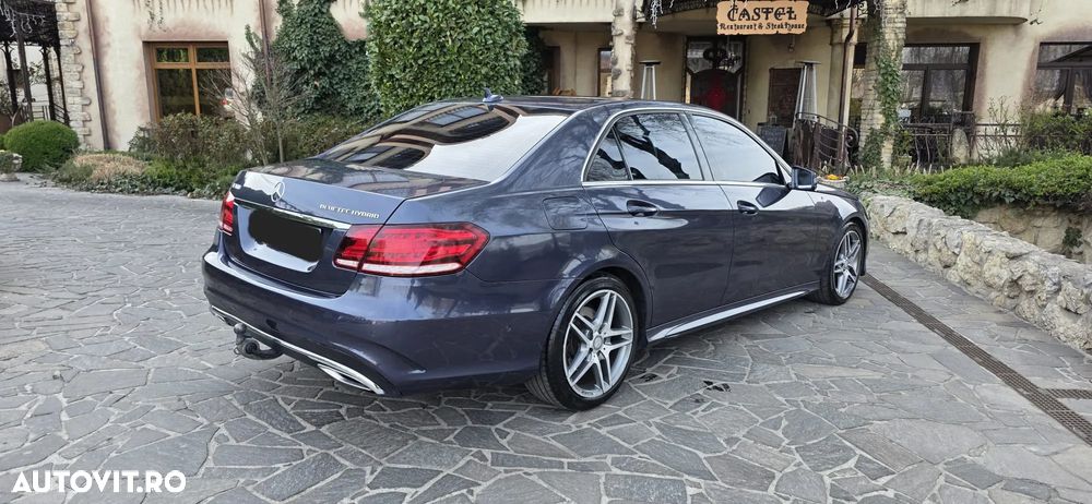 Mercedes-Benz E - 32