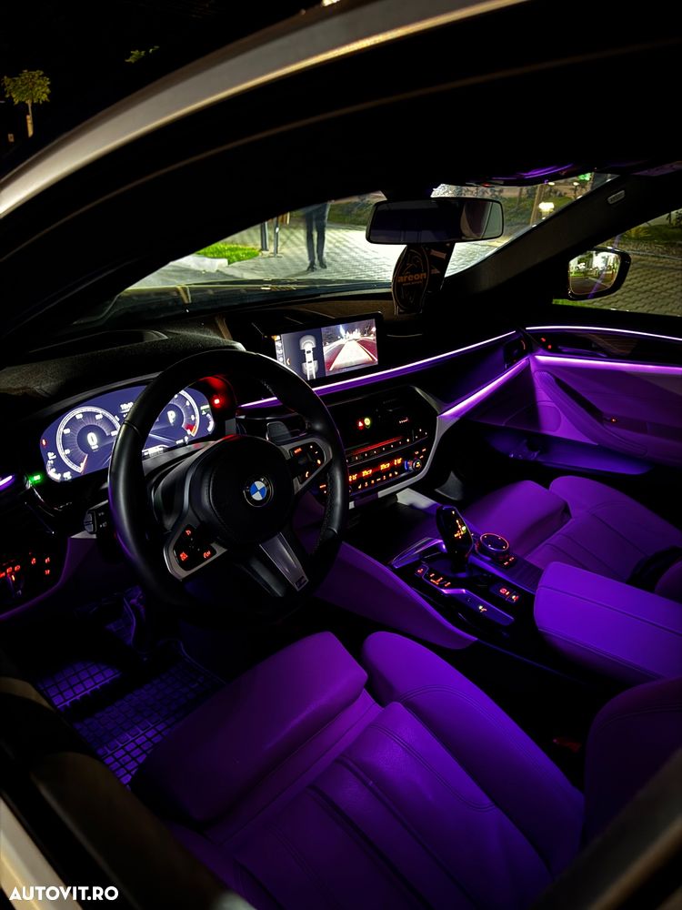 BMW Seria 5 520d xDrive Aut. M Sport Edition - 11
