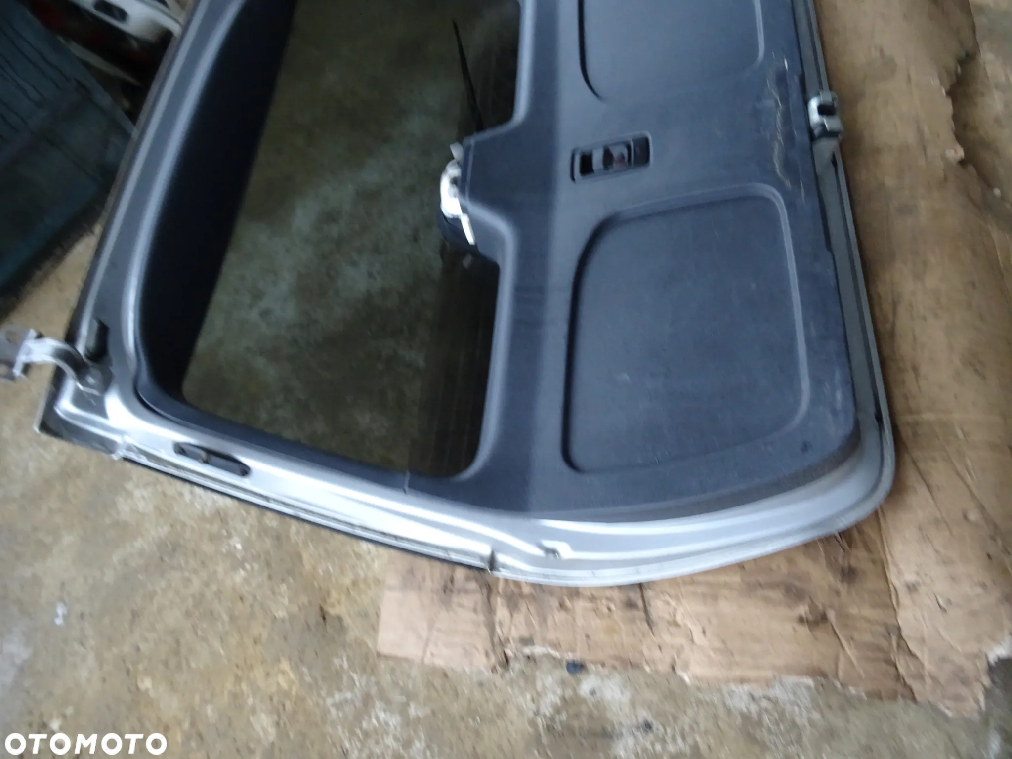 Klapa Bagażnika Mercedes ML W163 2000 744 (Goła) - 18