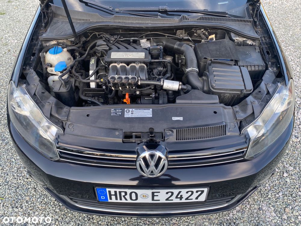 Volkswagen Golf 1.6 Highline - 18