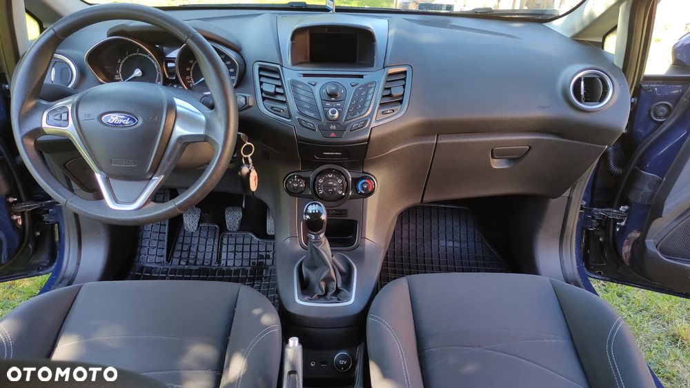 Ford Fiesta - 15