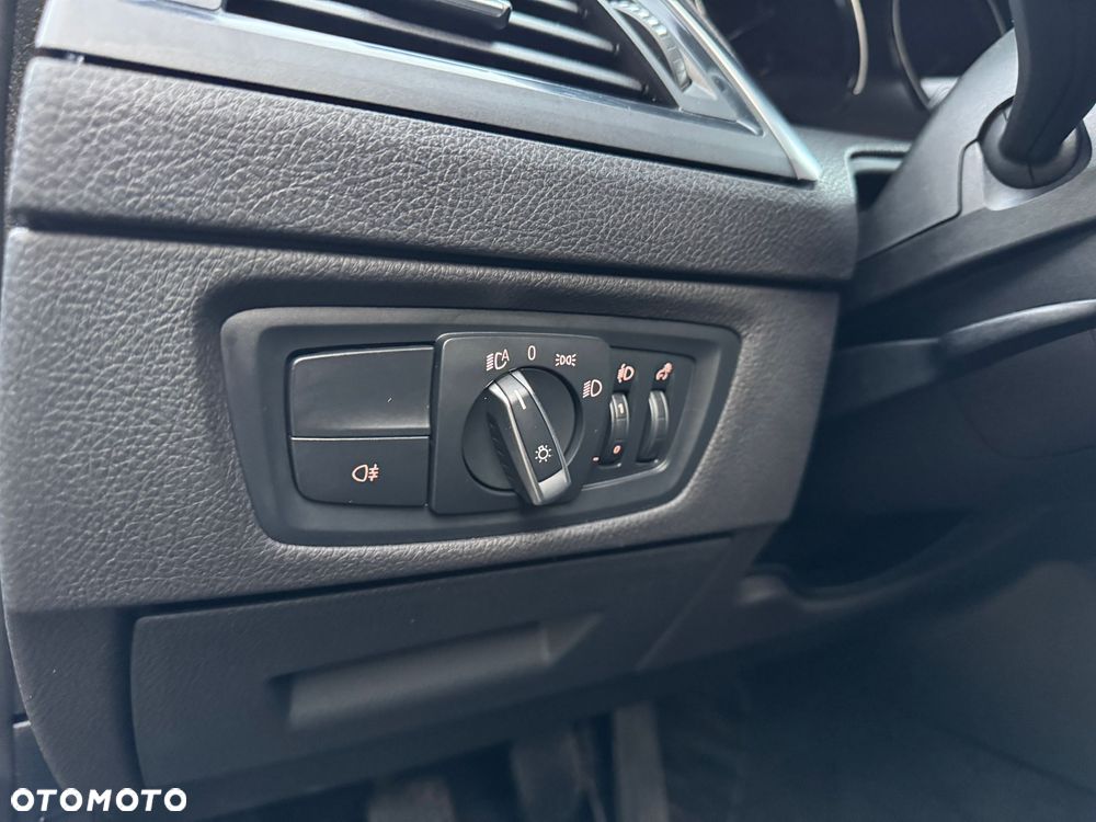 BMW Seria 1 116i - 21