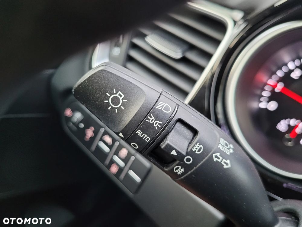 Kia Ceed 1.0 T-GDI ISG Platinum Edition - 16