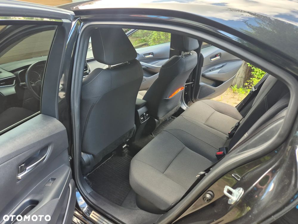 Toyota Corolla 1.8 Hybrid Comfort - 11