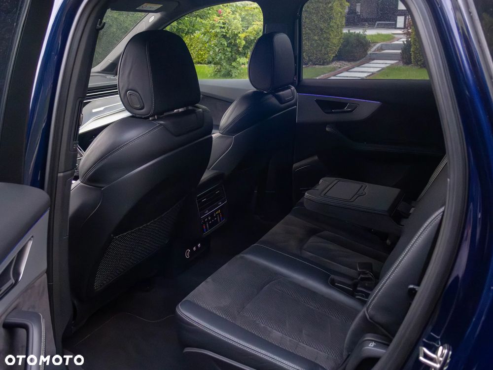 Audi Q7 50 TDI mHEV Quattro S Line Tiptr - 38
