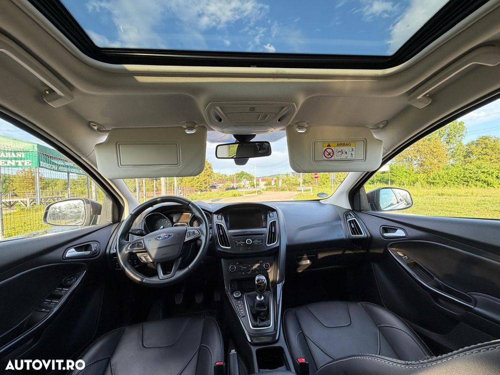 Ford Focus 1.5 EcoBoost Start-Stopp-System TITANIUM - 22