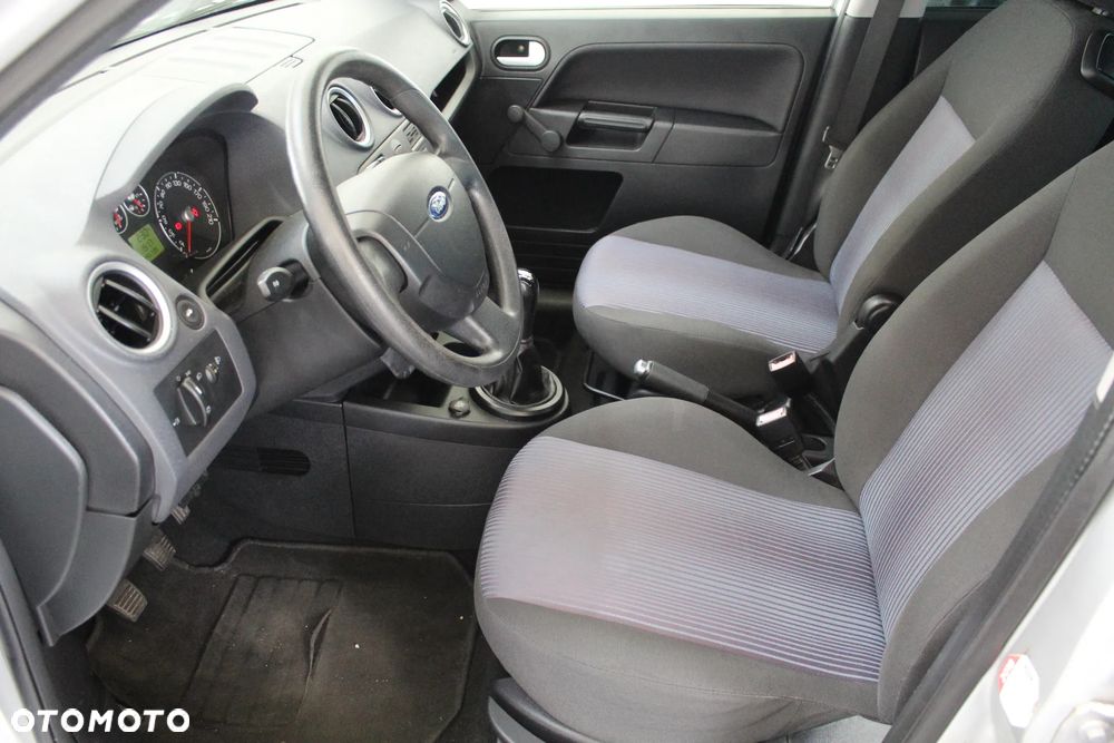 Ford Fusion 1.4 TDCI + - 9