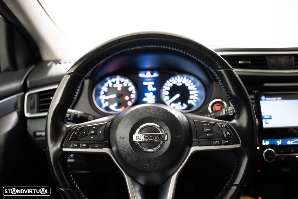 Nissan Qashqai 1.2 DIG-T N-Connecta - 16