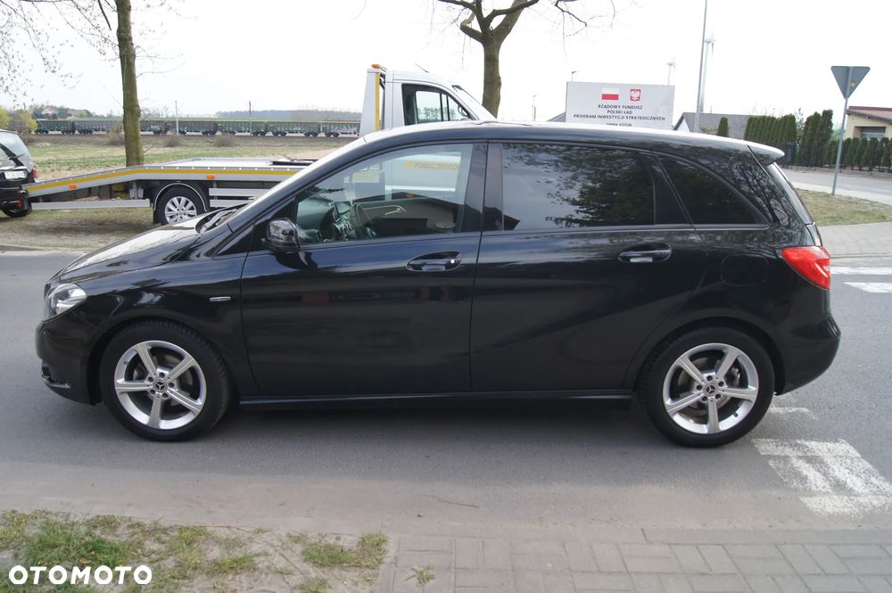 Mercedes-Benz Klasa B 180 CDI (BlueEFFICIENCY) - 4