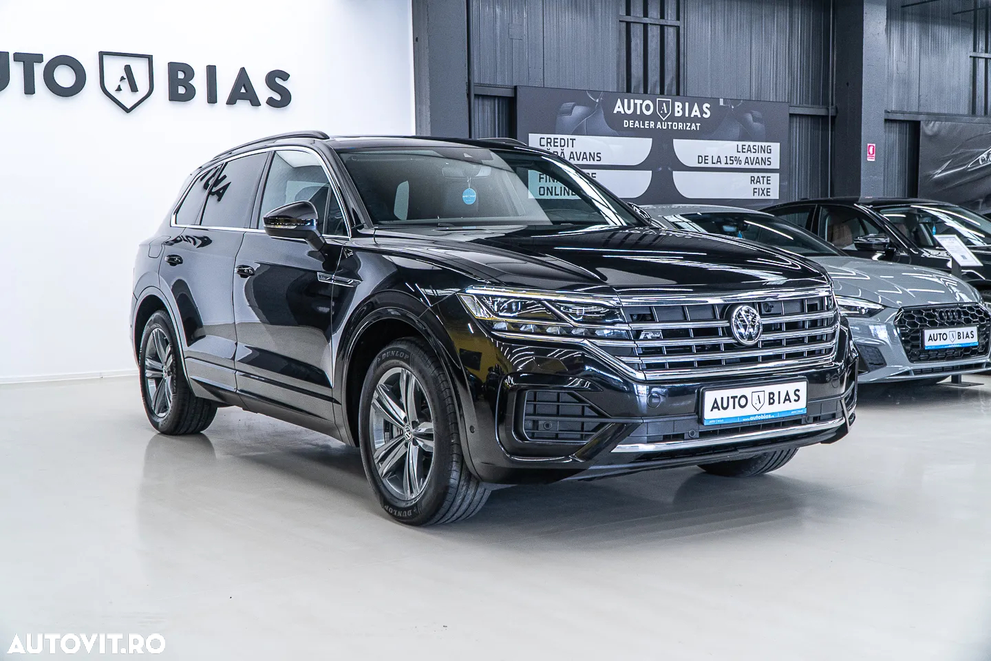 Volkswagen Touareg 3.0 V6 TDI 4Motion DPF Automatik R-Line - 3