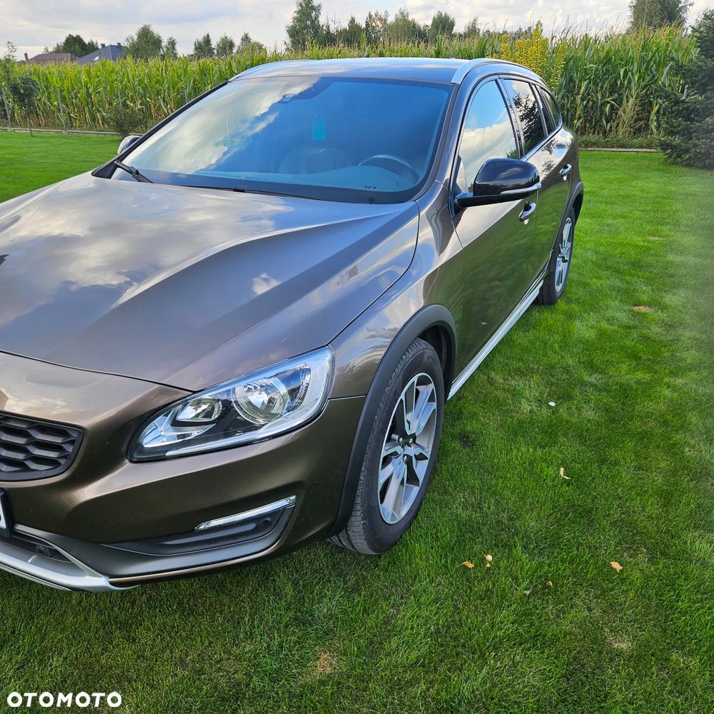 Volvo V60 Cross Country D3 Drive-E Kinetic - 22
