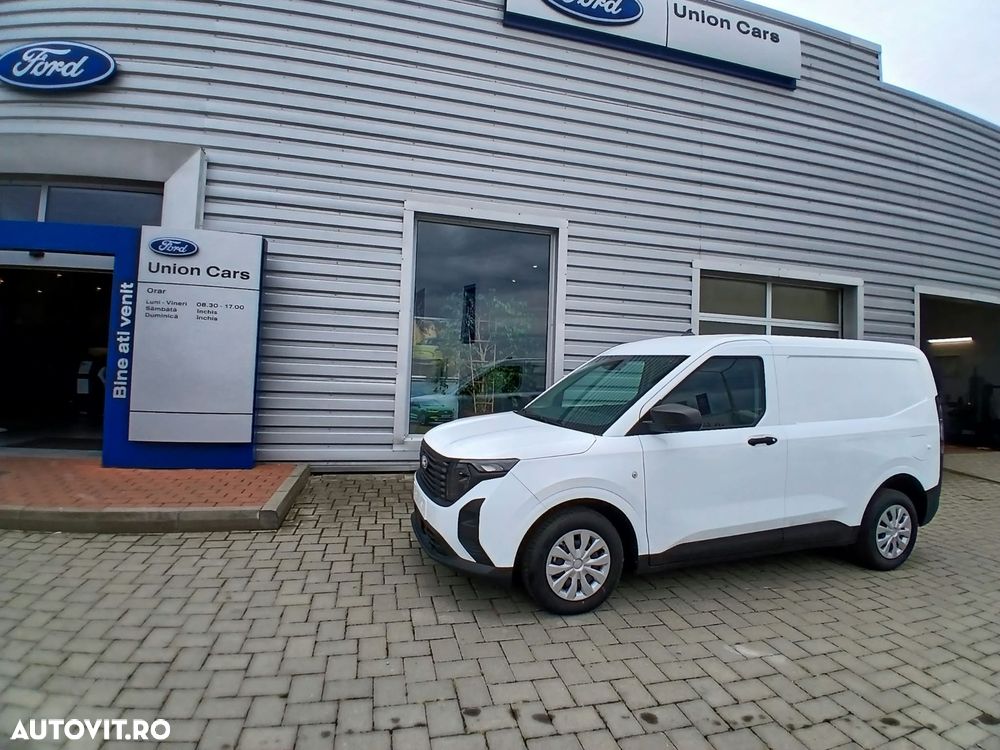 Ford Transit Courier - 1