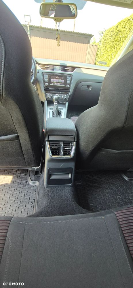 Skoda Octavia 1.4 TSI Ambition - 13