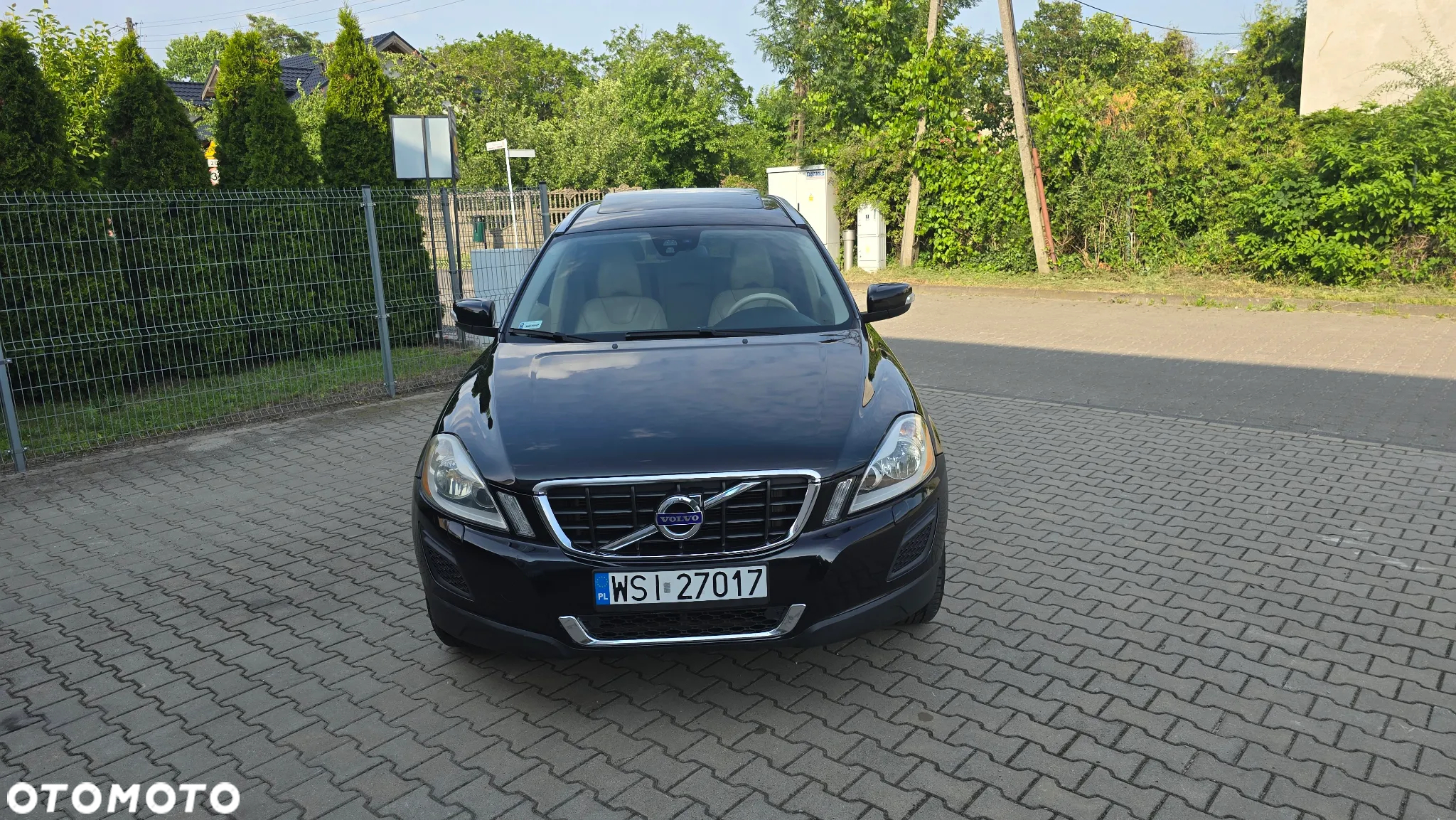 Volvo XC 60 3.2 AWD Momentum - 2