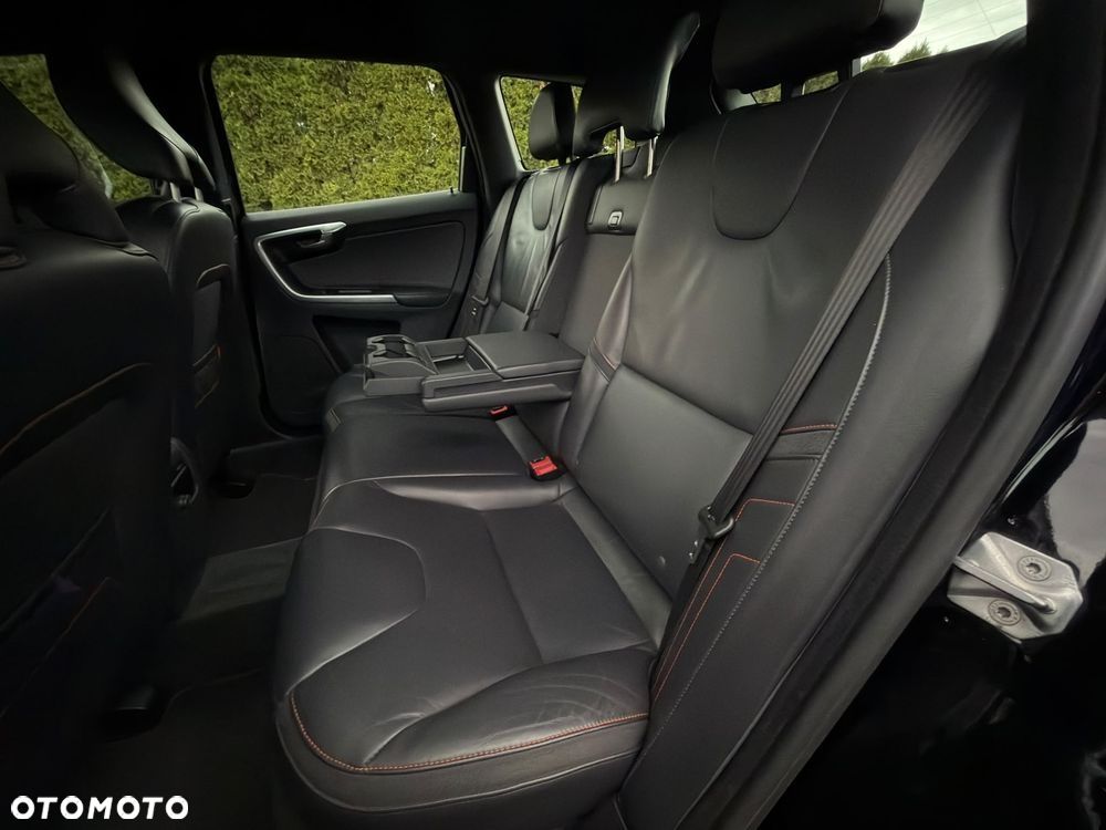 Volvo XC 60 D4 Geartronic Ocean Race - 17