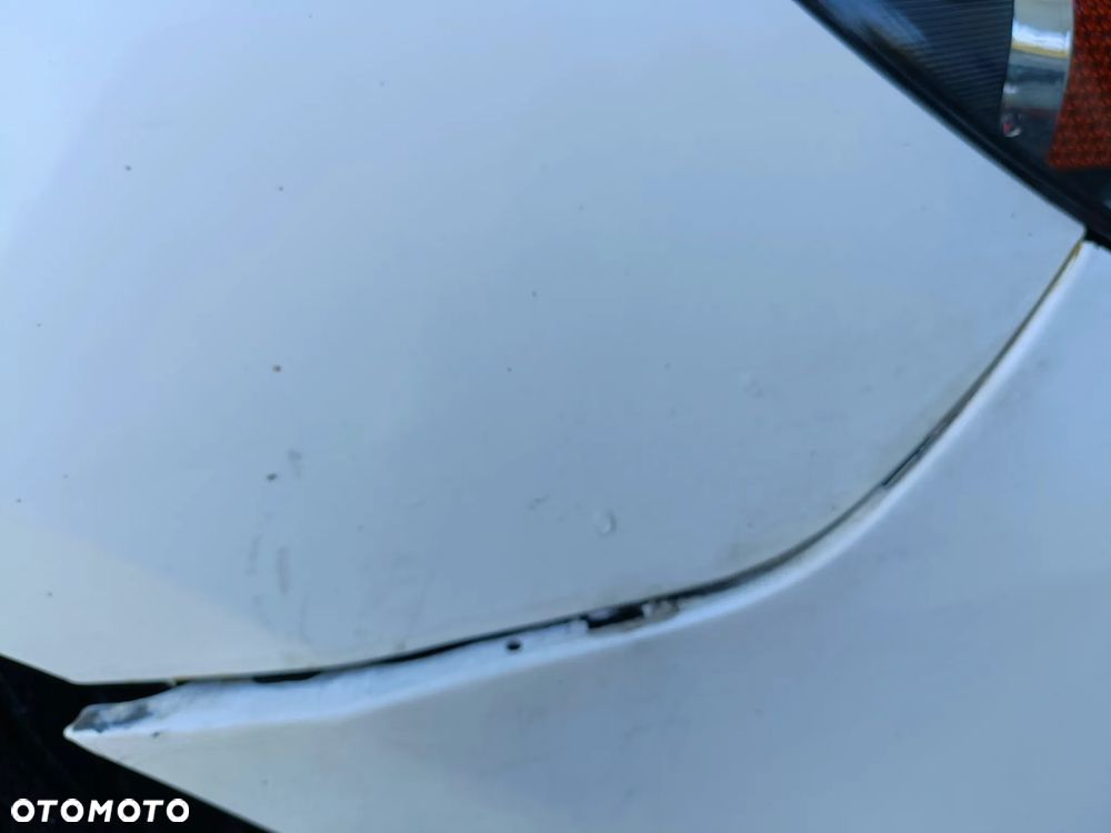 MAZDA 3 I BK 03-06 2005 r. SPORT błotnik prawy przód PP * - 7