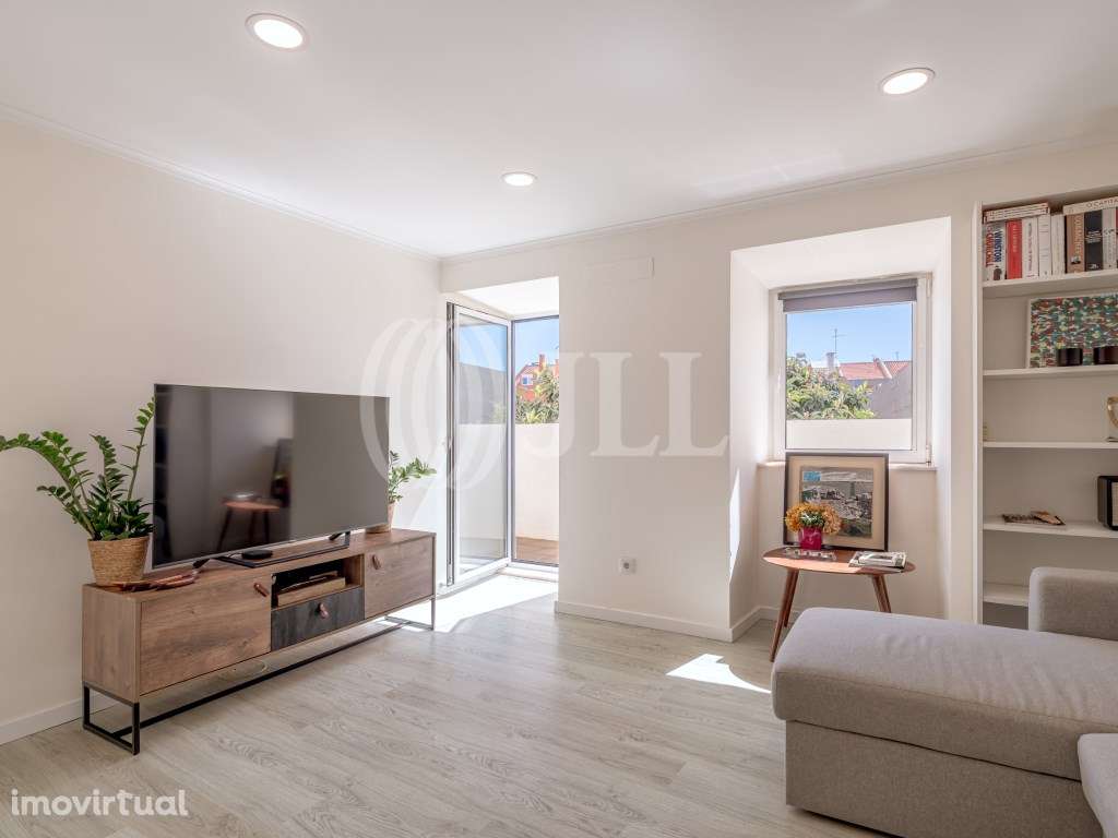 Apartamento T1+1, com varanda, na Junqueira, Lisboa - Grande imagem: 2/25