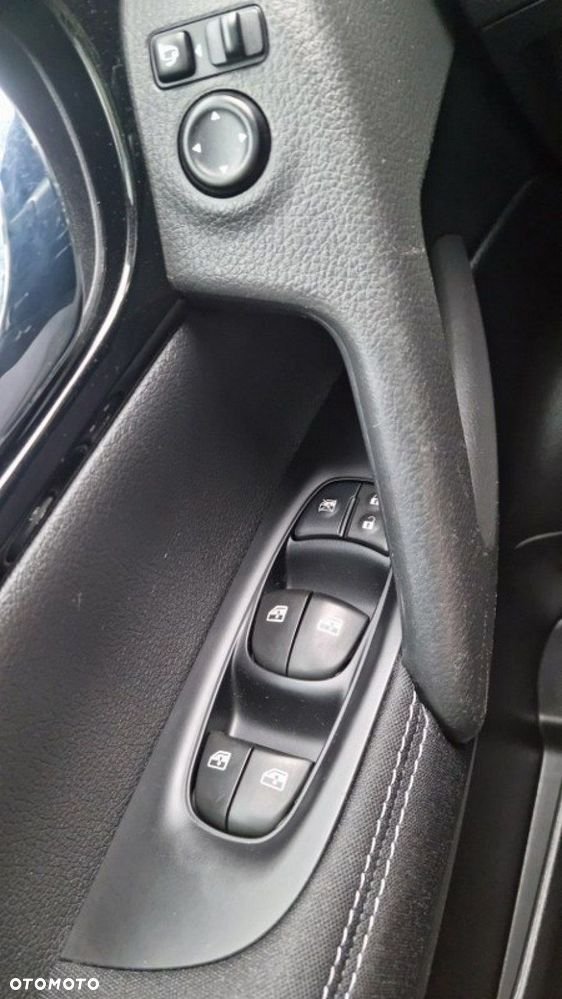 Nissan Qashqai - 20
