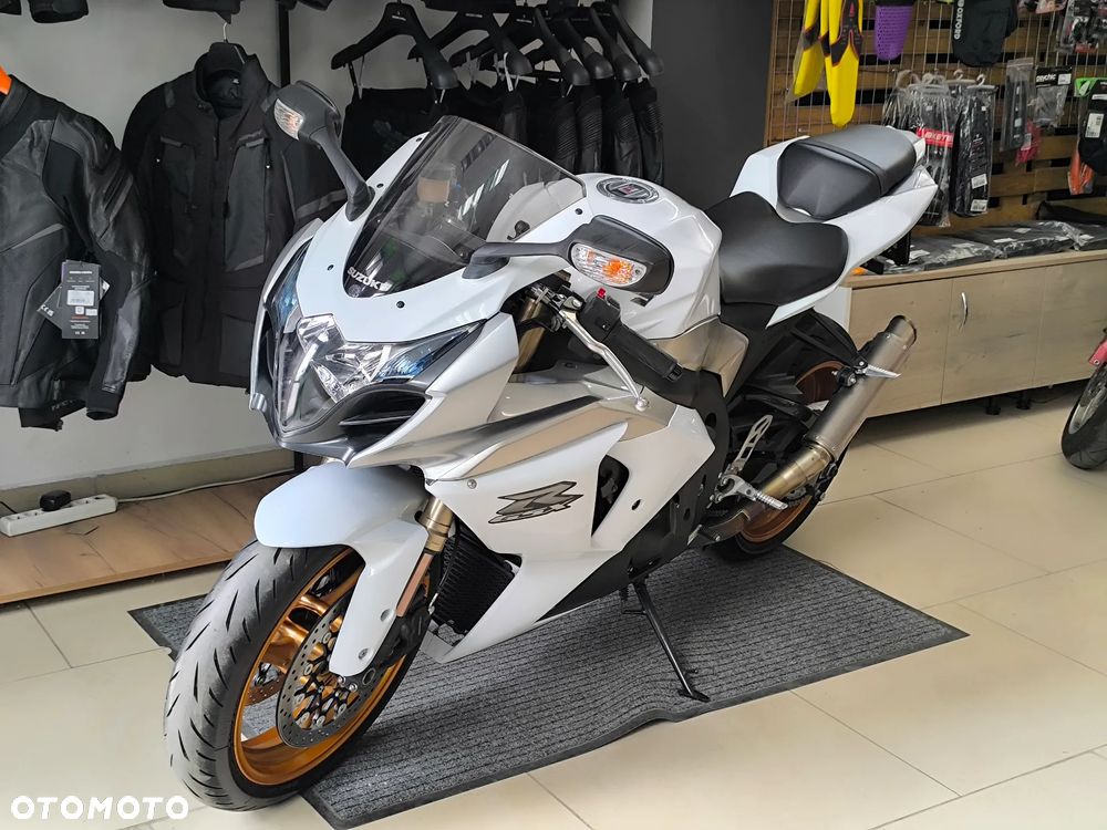 Suzuki GSX-R - 3