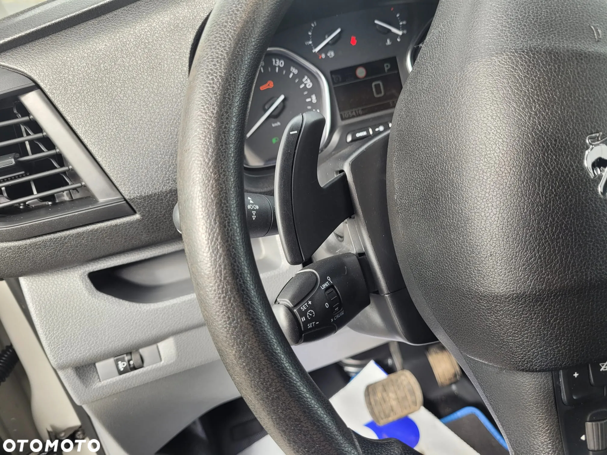 Peugeot Expert - 22