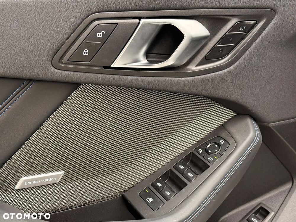 BMW Seria 1 120d - 18