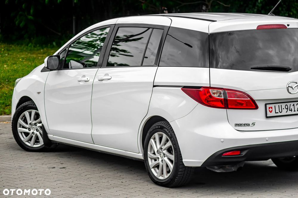 Mazda 5 - 10