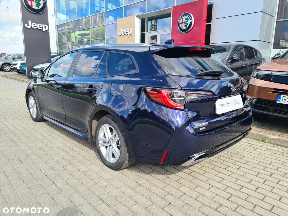 Suzuki Swace 1.8 Hybrid Premium Plus CVT - 9
