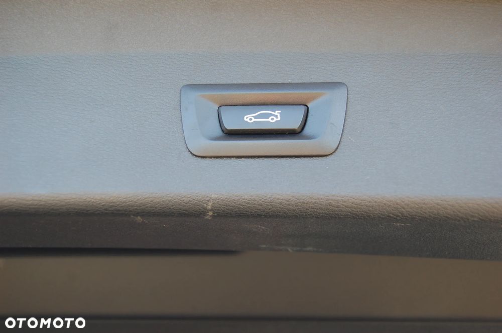 BMW X1 - 24