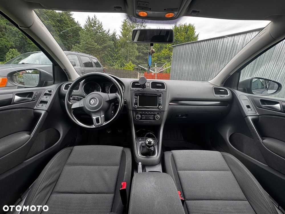 Volkswagen Golf 1.6 Comfortline - 16