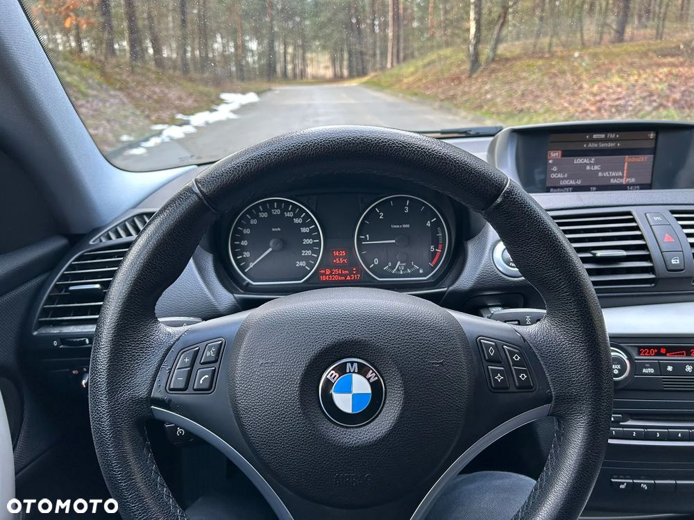 BMW Seria 1 118d DPF - 12