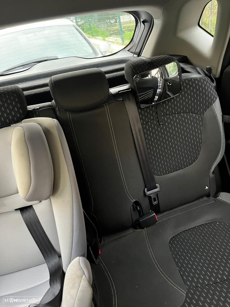 Renault Captur 0.9 TCE Exclusive - 4