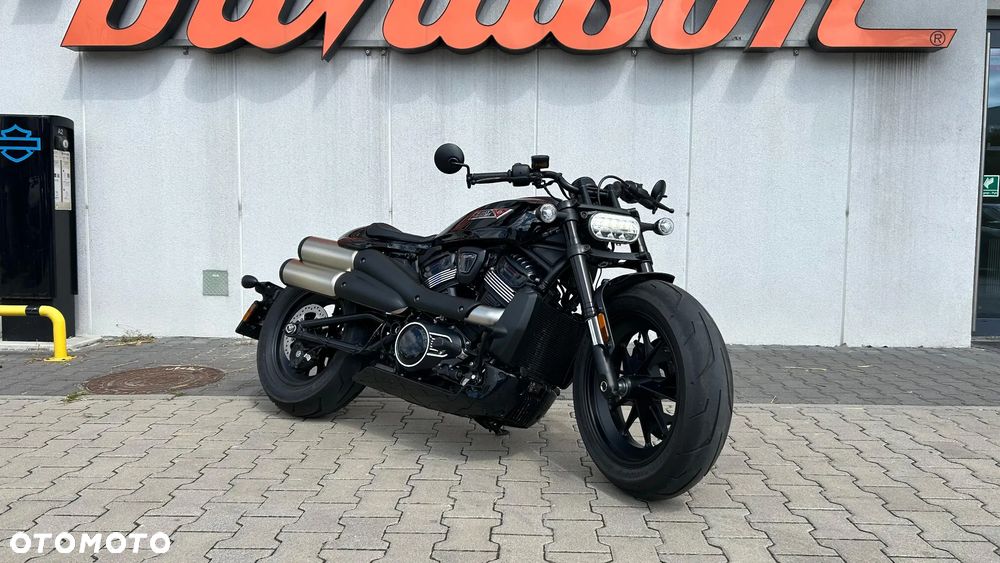 Harley-Davidson Sportster - 1