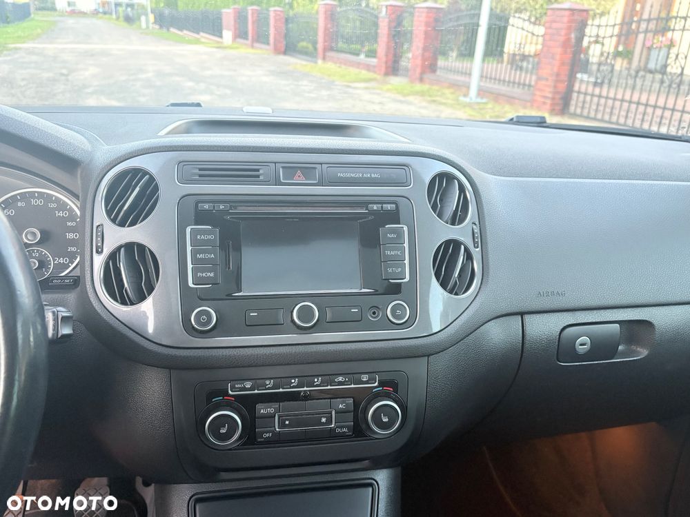 Volkswagen Tiguan 1.4 TSI Perfectline - 9
