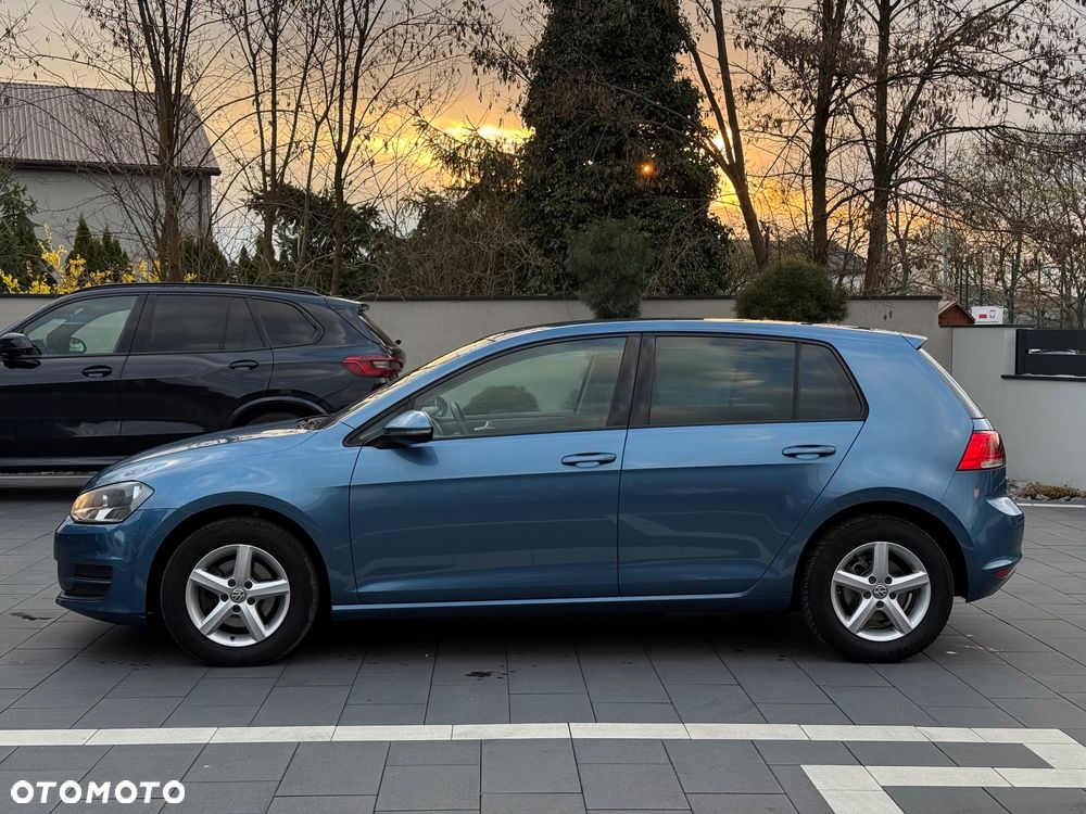 Volkswagen Golf 1.2 TSI BMT Trendline Perfectline - 11