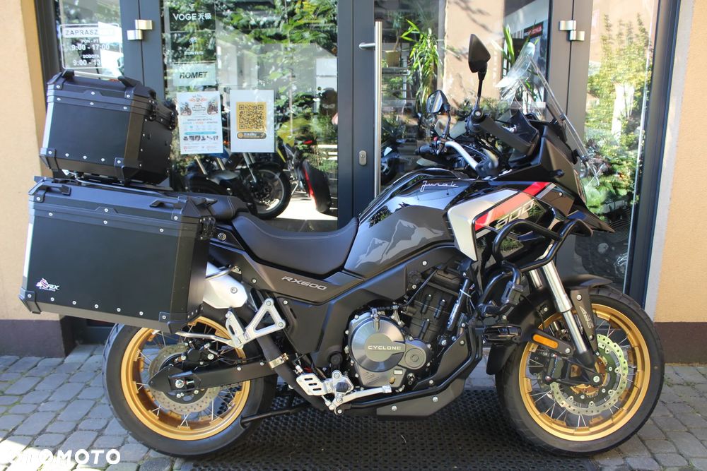 Junak RX600 - 1