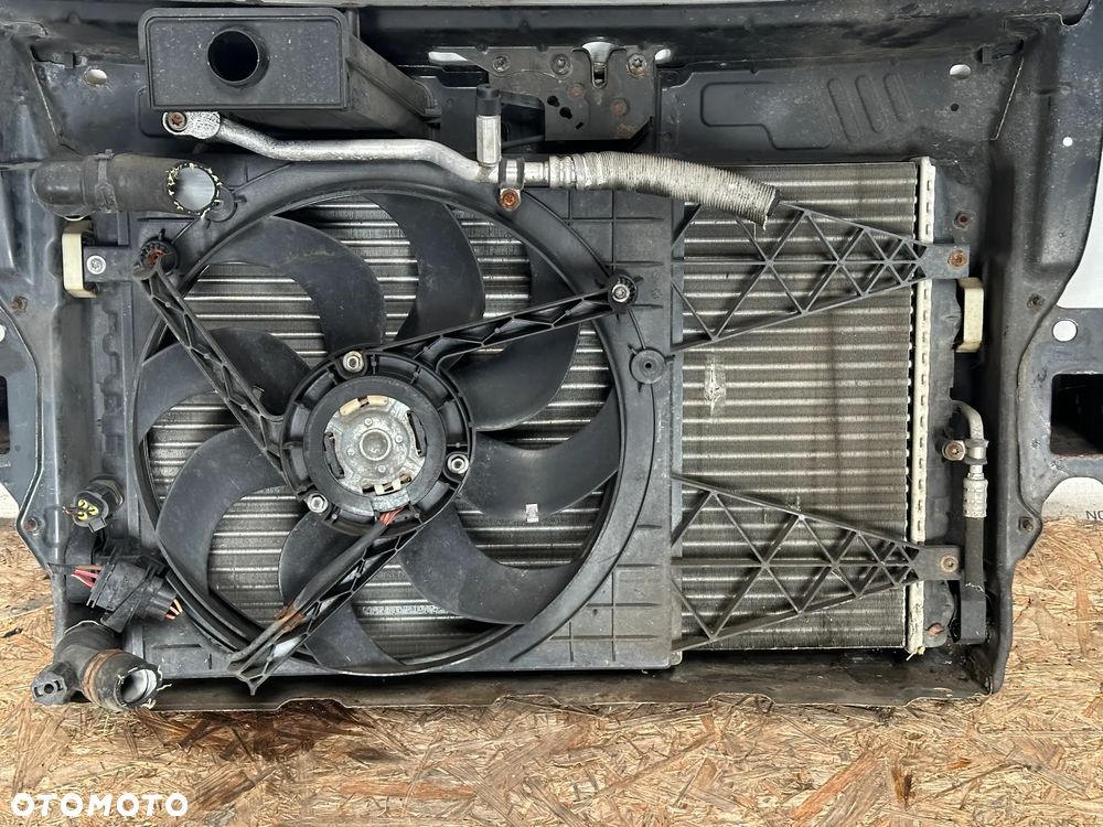 PAS PRZEDNI SKODA FABIA II 1.2 B 07-10 - 5