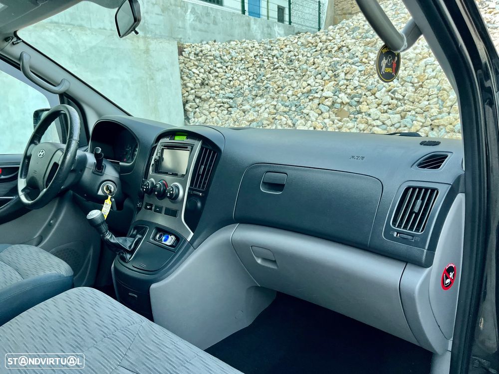 Hyundai H-1 - 24