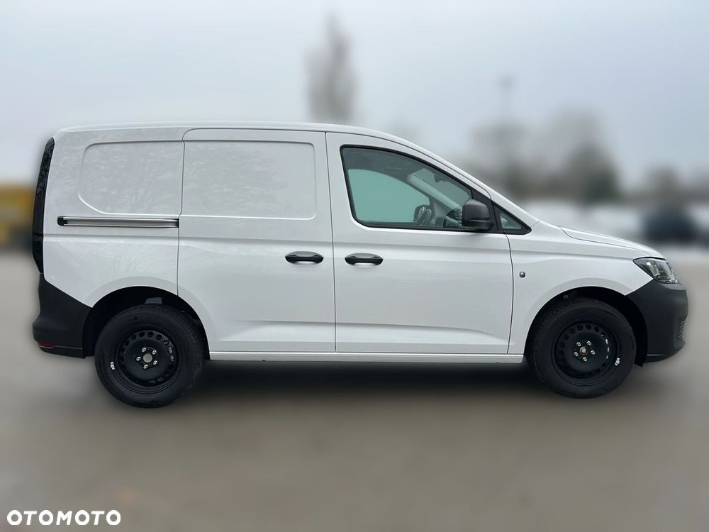 Volkswagen Caddy 1,5 l TSI 116 KM manualna - 8