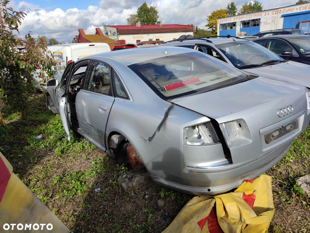 Audi A8 D3 3.0 TDI na części - 2