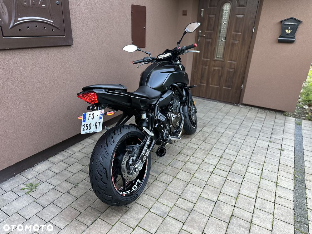 Yamaha MT - 16
