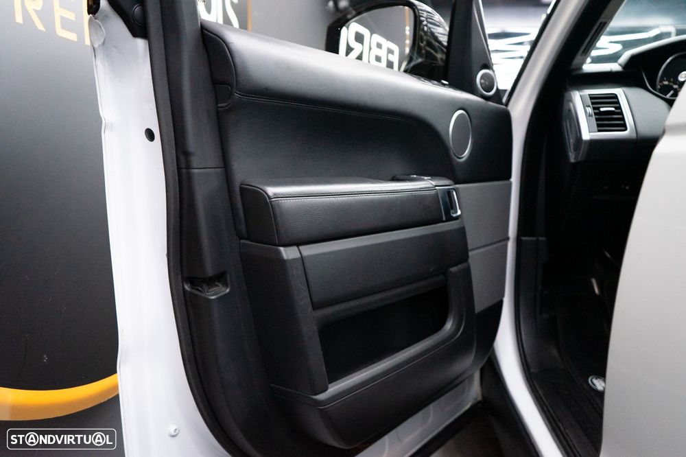 Land Rover Range Rover Sport 3.0 SDV6 HSE Dynamic - 30