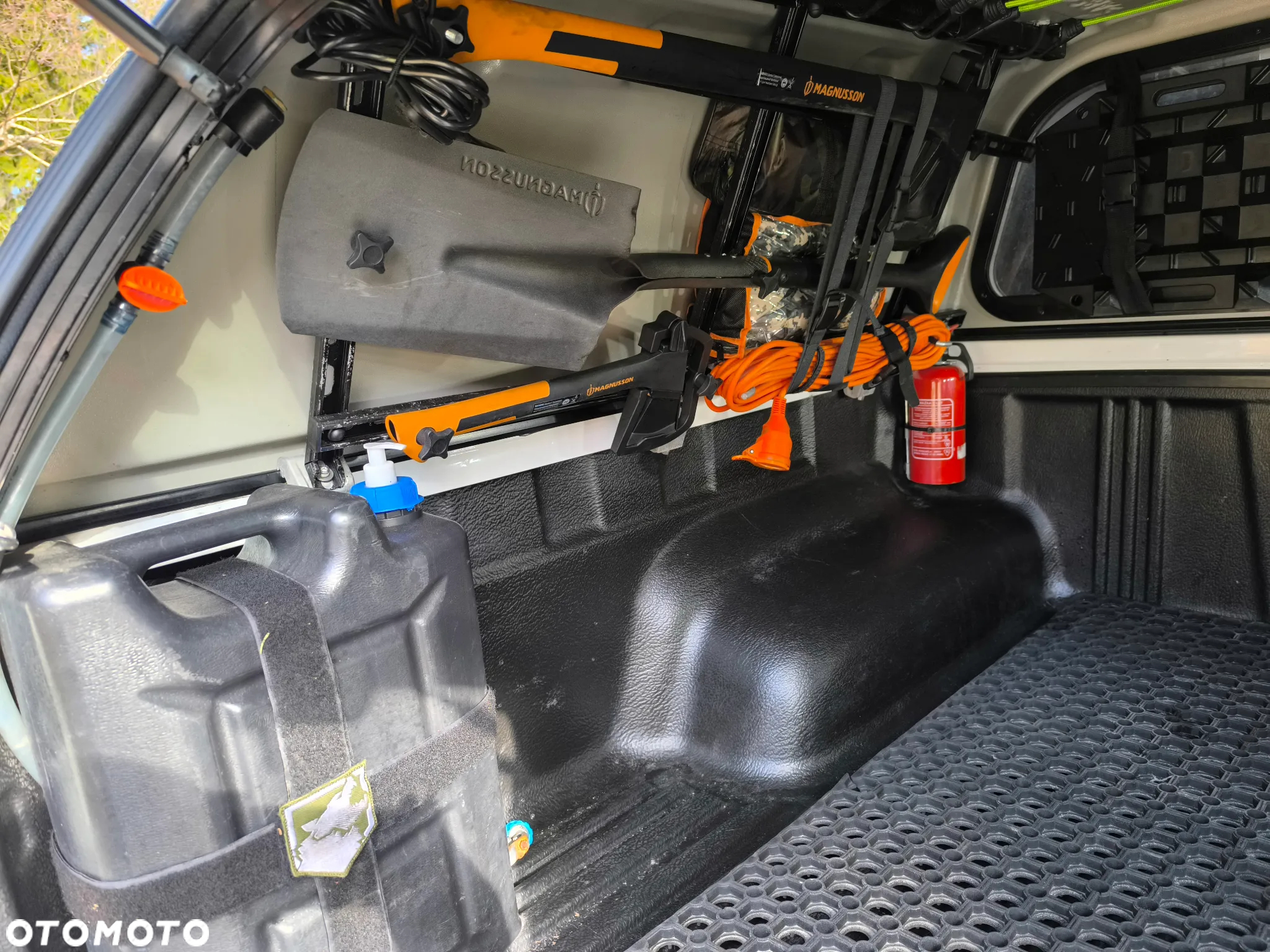 Toyota Hilux - 9