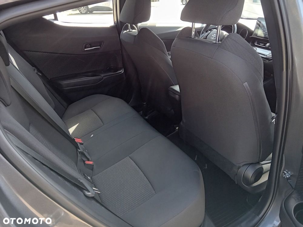 Toyota C-HR 1.2 T Premium - 17